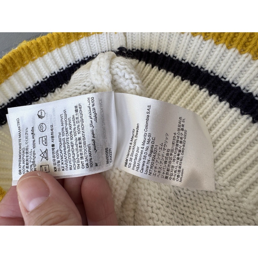 Divided by H&M Oversized Sweater‎ Chunky Large White Cable Knit Preppy V-Neck - Picture 6 of 7